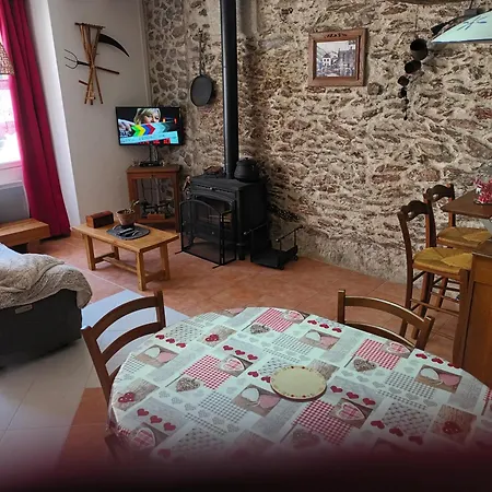 Willa Maison De Village A La Montagne Fos (Haute-Garonne)